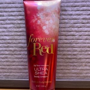 BBW Forever Red Ultra Shea body cream